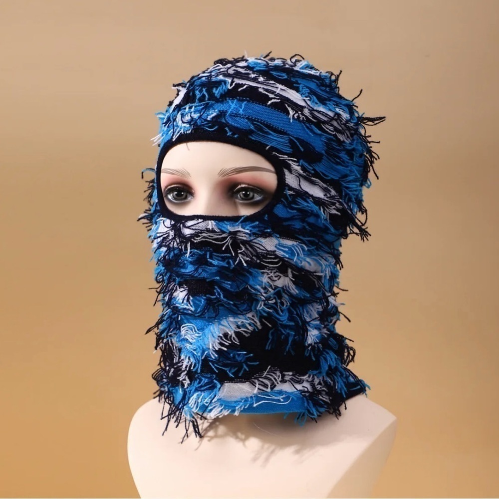 Glitz Beaute “Sovereign Stealth Knit Mask - Picture 4 of 7